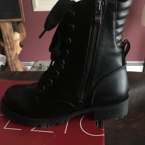 capezio combat boots